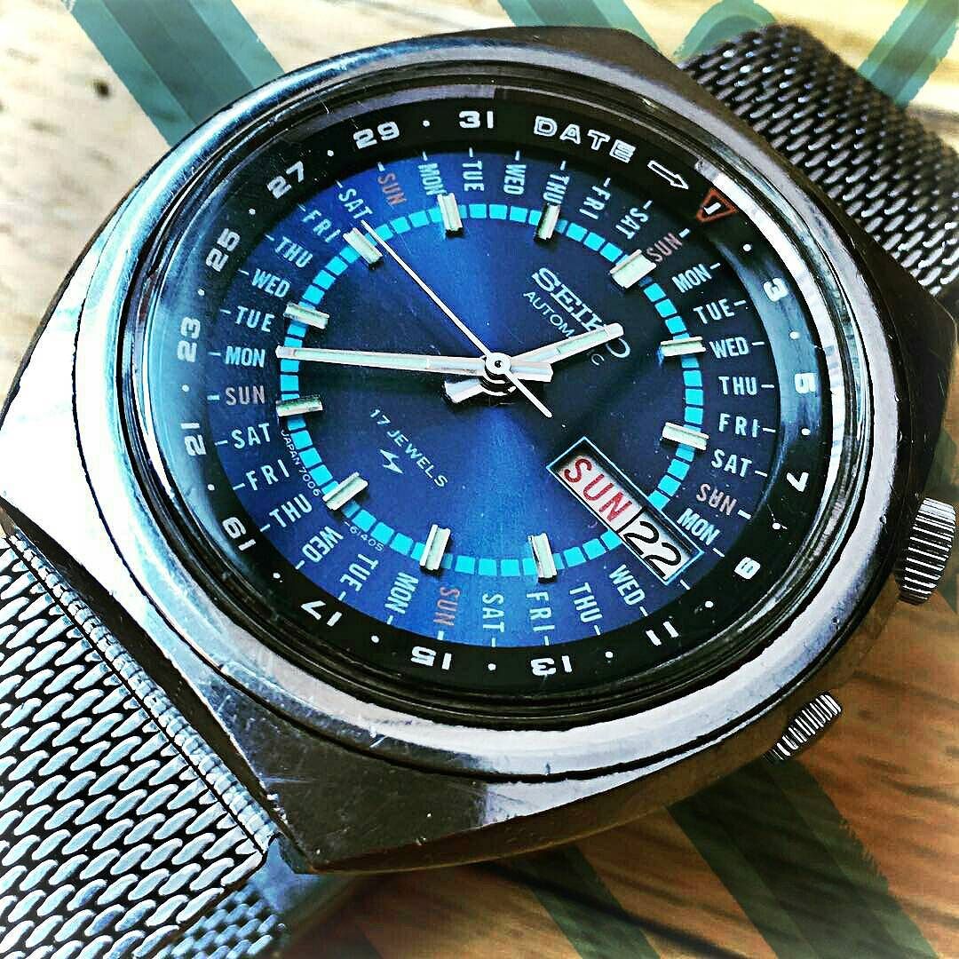 This is an original 1973 Seiko 7006-6039 from @wigglywigglyworm. The blue  on this dial is captivating I think. (photo alterations by @rizing_phoenix)  #seiko #seikowatch #vintageseiko #perpetualcalendar #seiko7006 #instawatch  #watchesofinstagram #watch ...